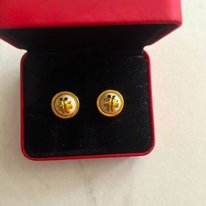 Tory Burch ear stubs，like new! Only wore once! What you see is what you get!